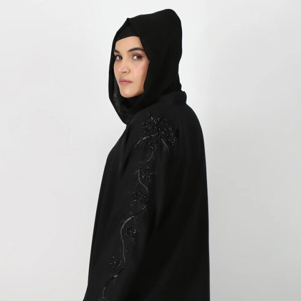 Eila Abaya - Image 3