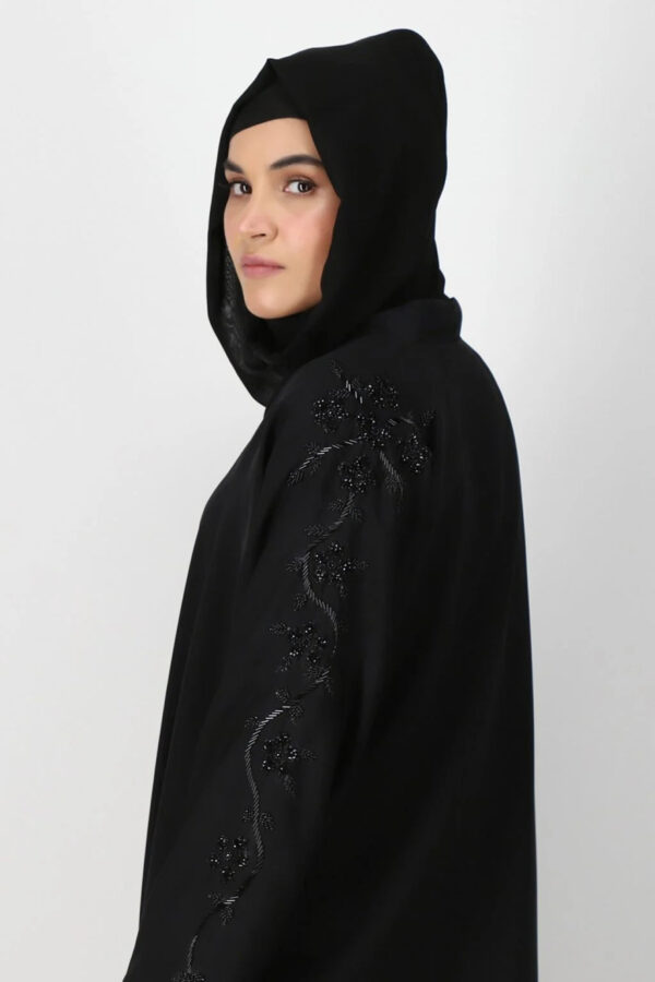 Eila Abaya - Image 4